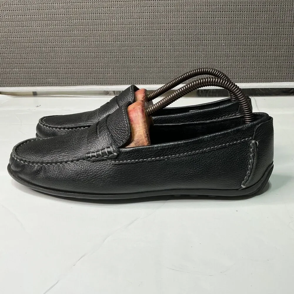 Clarks Black Leather Men's Moccasin Loafers Size 10 Comfortable Slip-On Casual